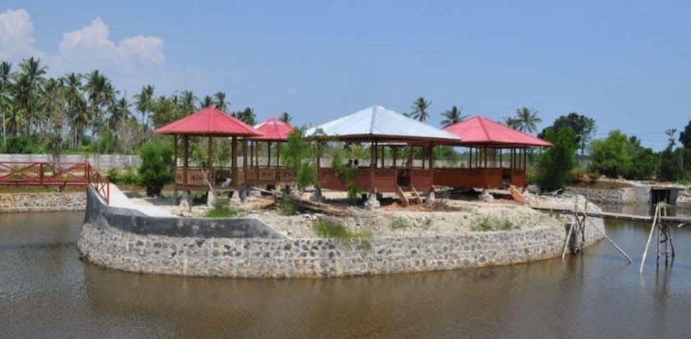 Negeri Baru Hotel & Resort Kalianda エクステリア 写真